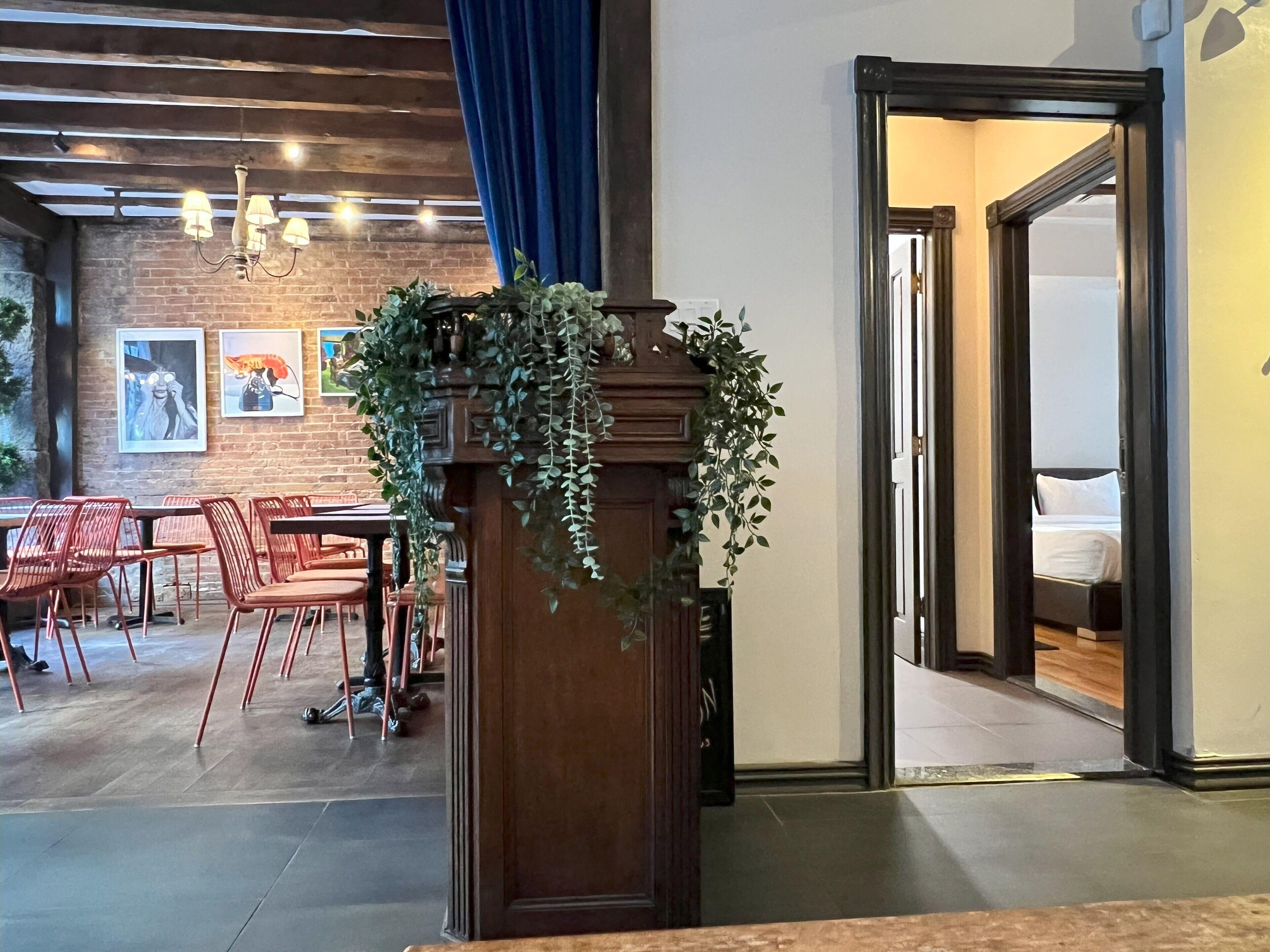 Hotel Epik Montreal