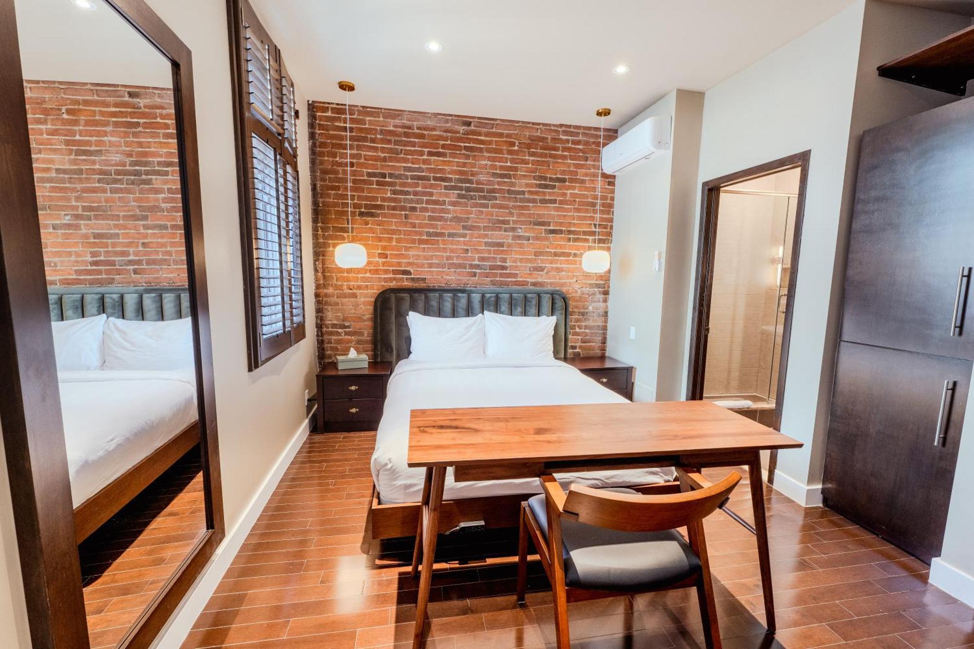 Self Check-In Boutique Hotel - Quartier Latin - Room 202