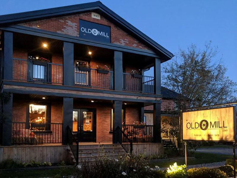 Le Old Mill 1849 Hotel - Montreal