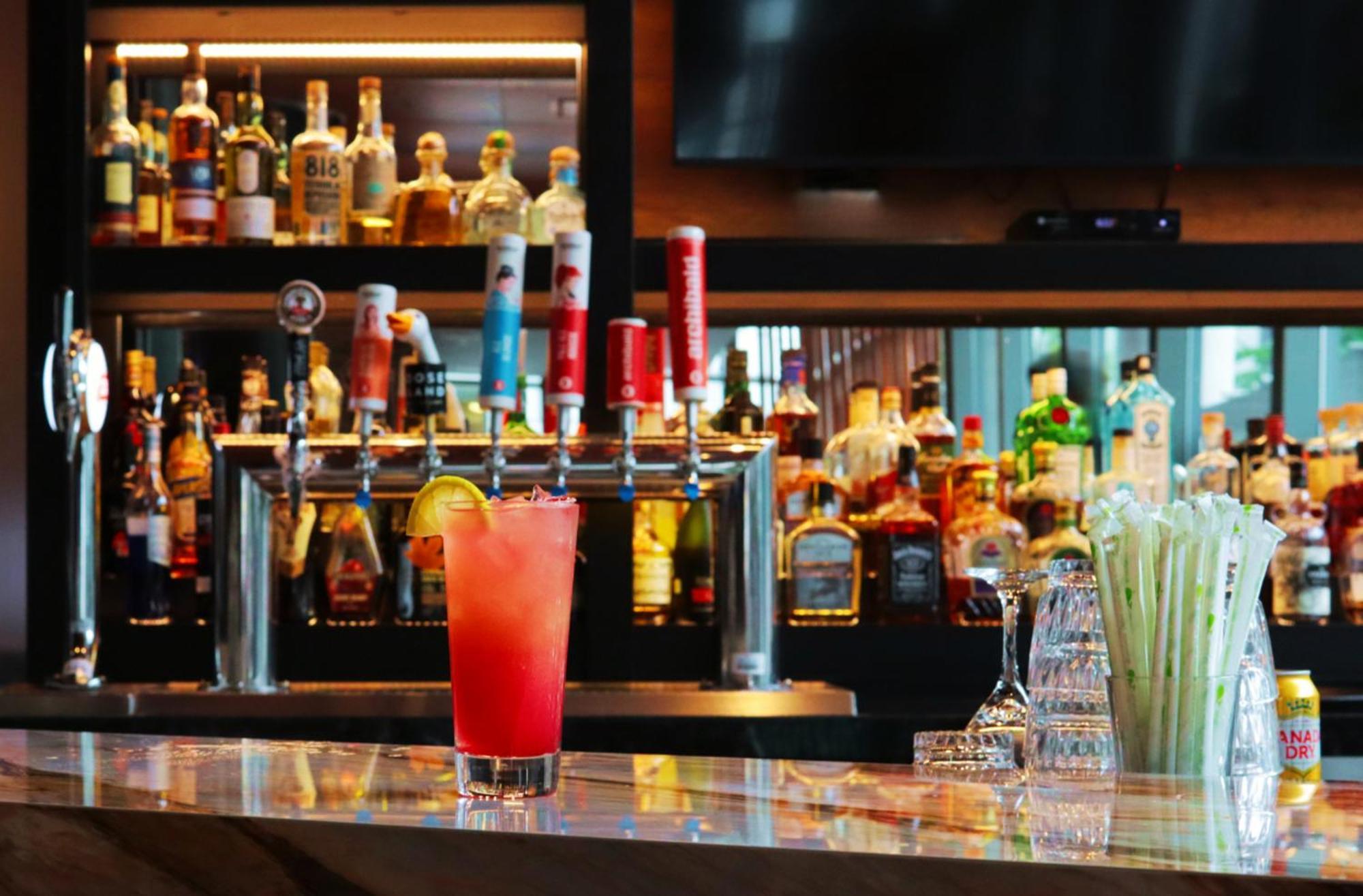 Embassy Suites By Hilton - Montreal
