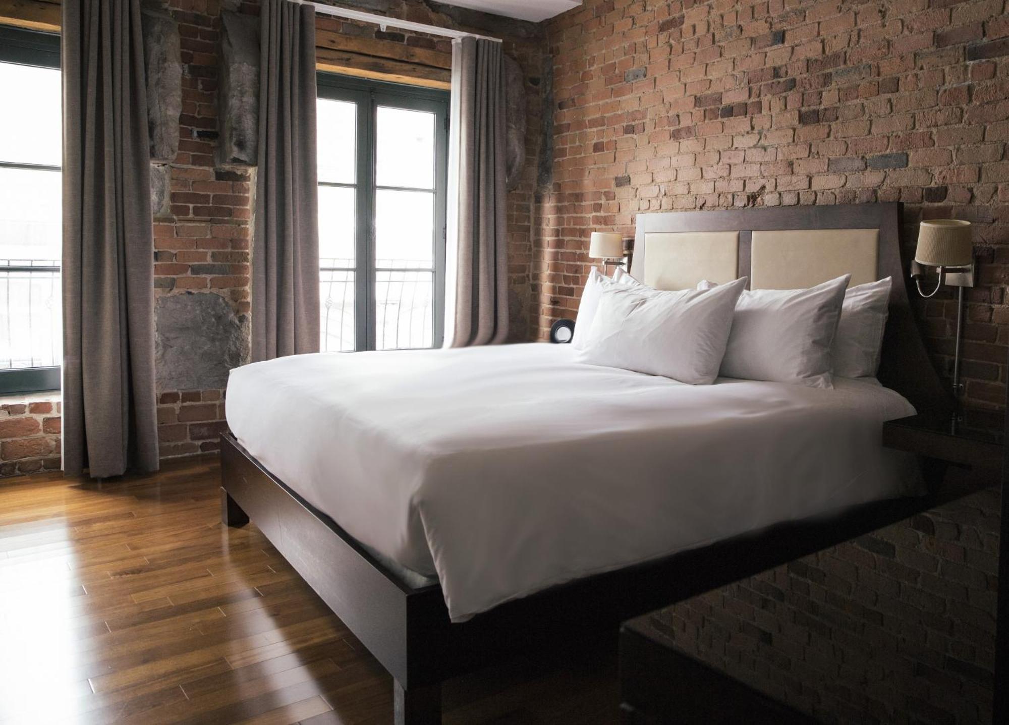 Hotel Nelligan
