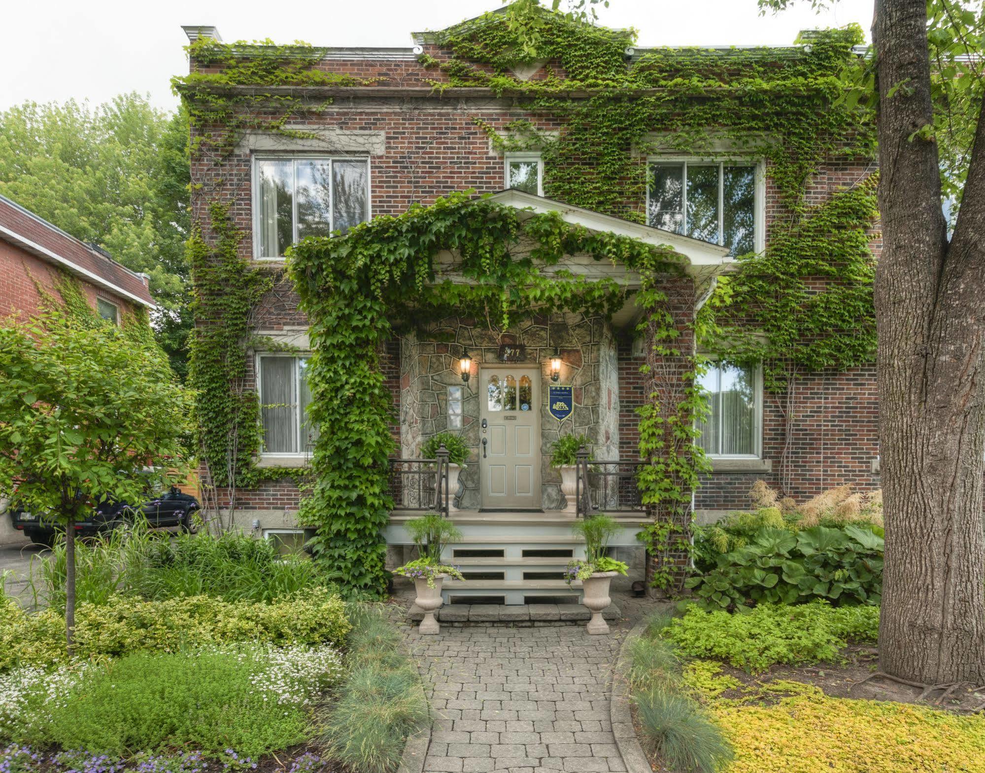 Le Terra Nostra Hotel - Montreal